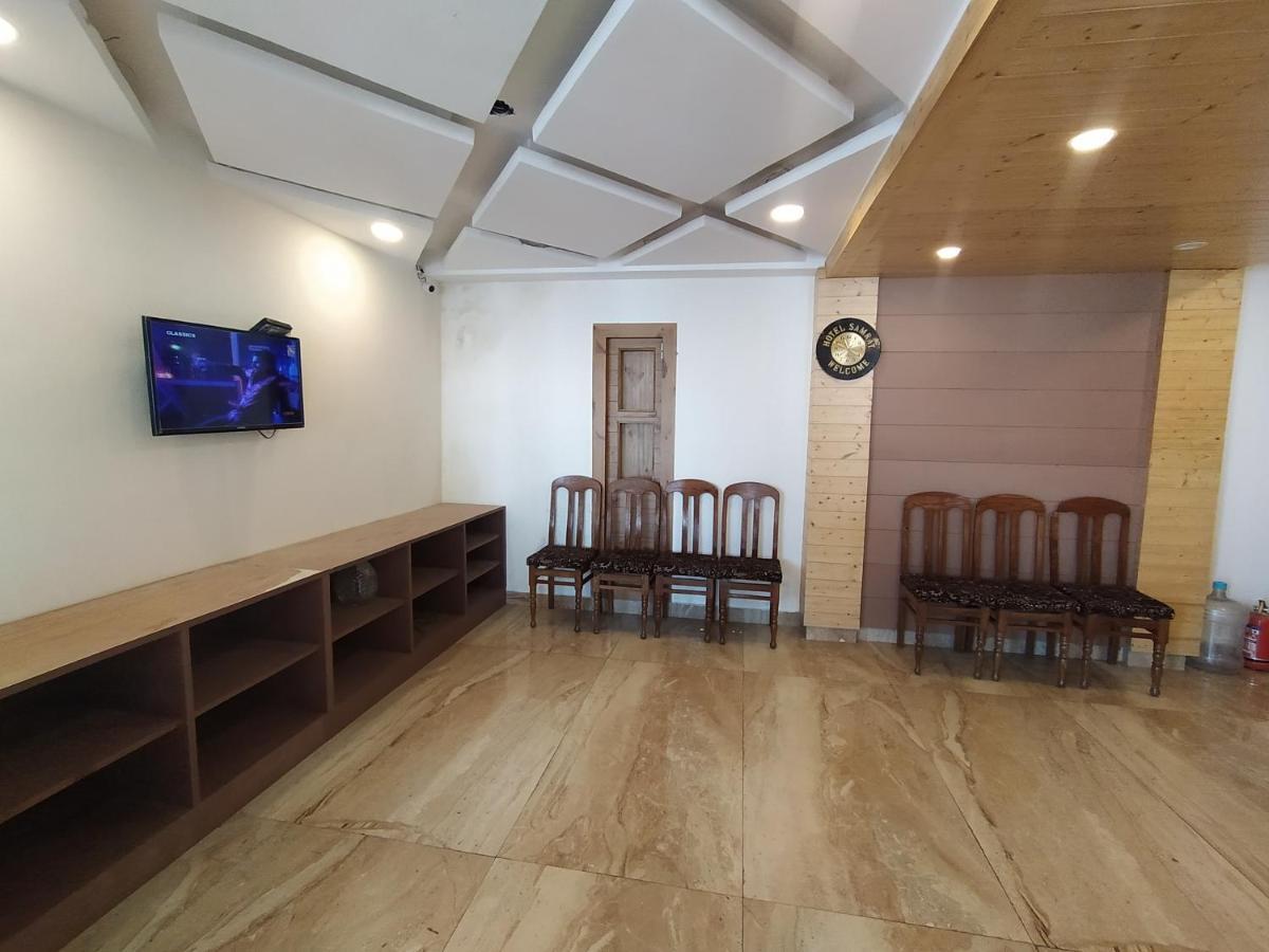 Hotel Samrat, Mussoorie Zewnętrze zdjęcie