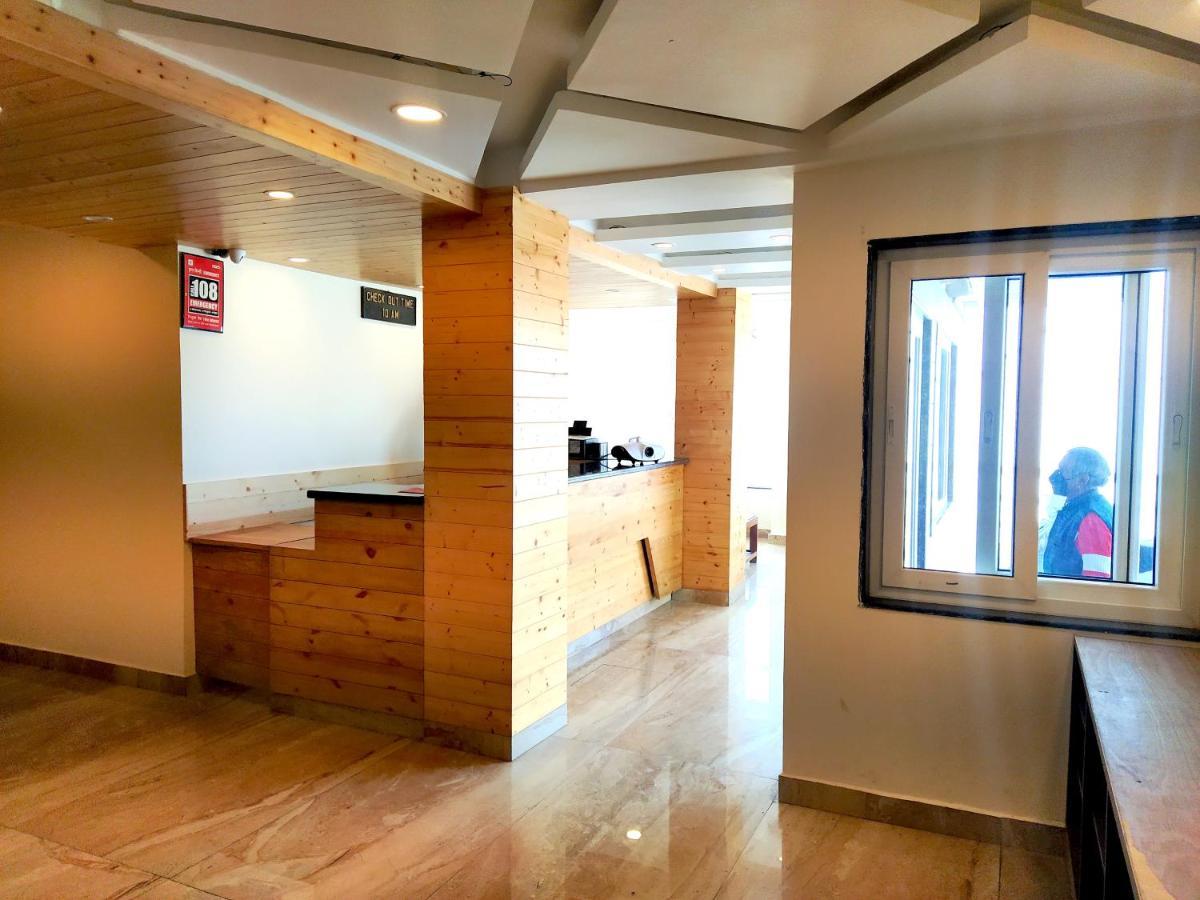 Hotel Samrat, Mussoorie Zewnętrze zdjęcie